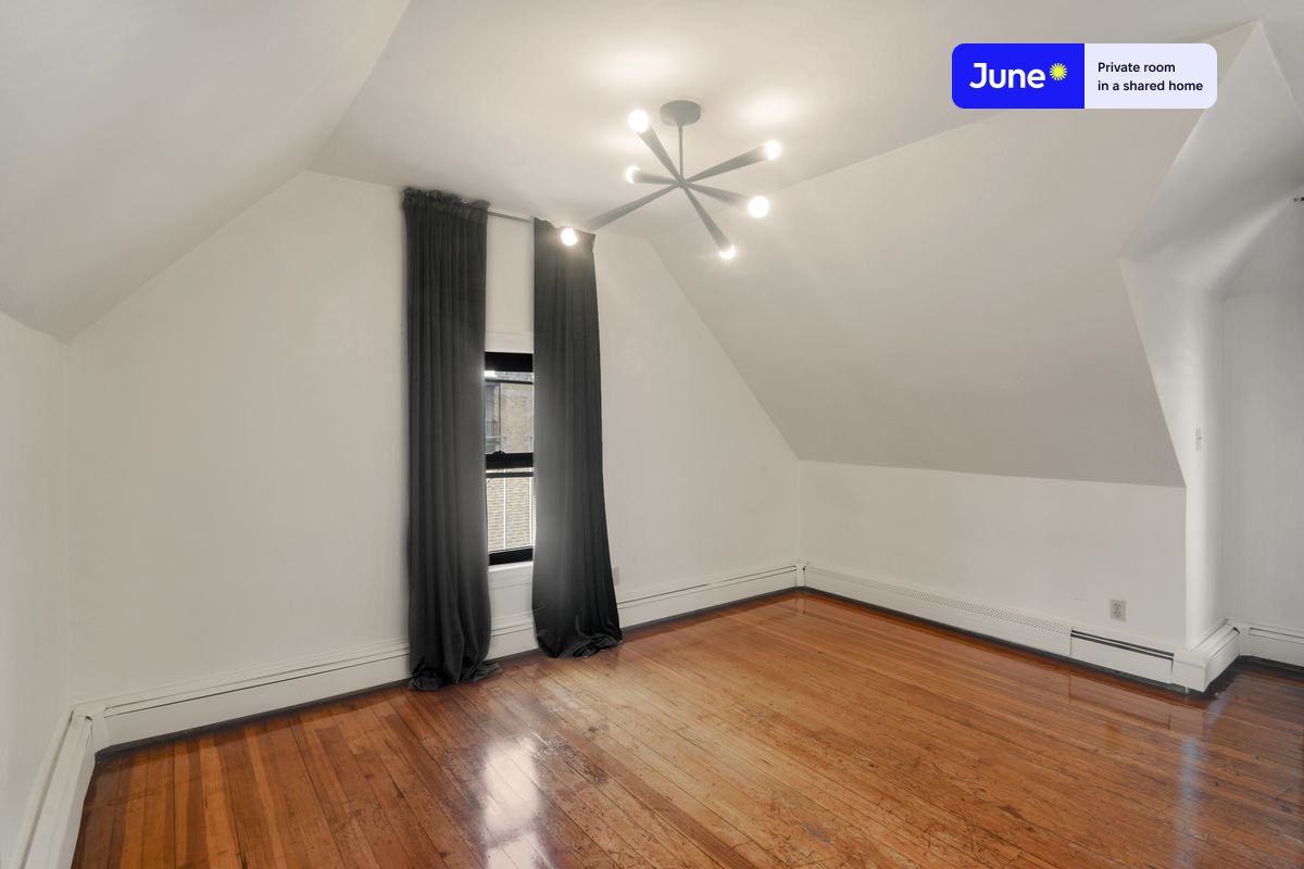 Photos of apartment on Chiswick Rd.,Boston MA 02135