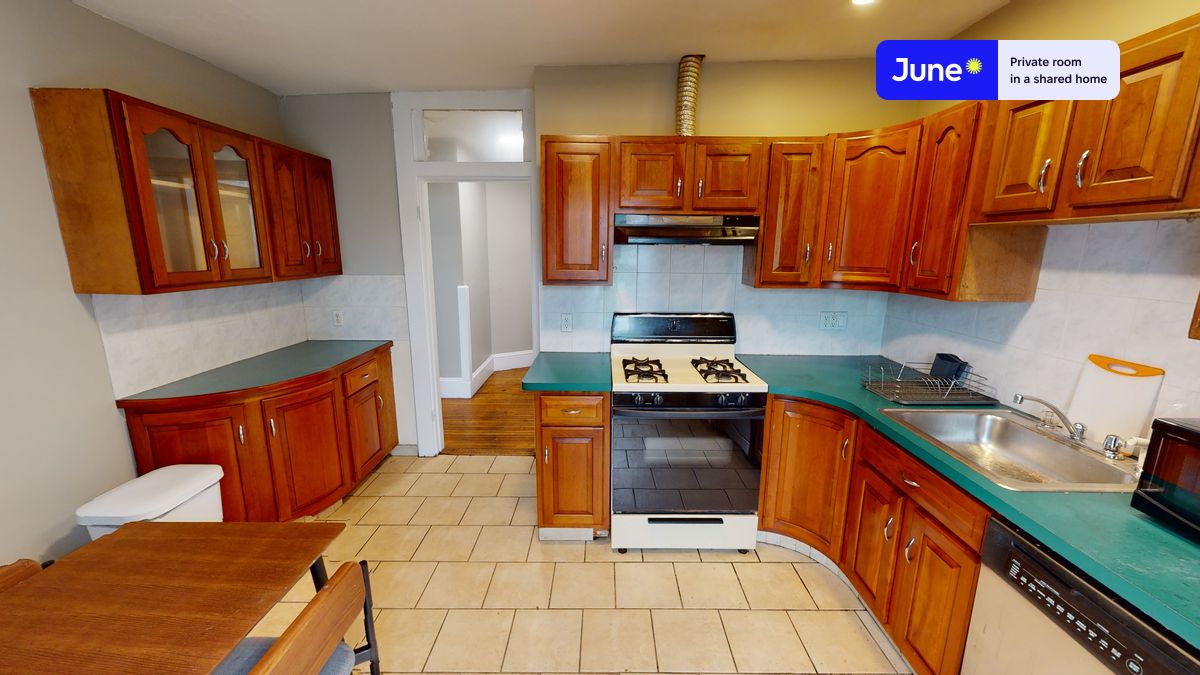 Photos of apartment on Easton St.,Boston MA 02134