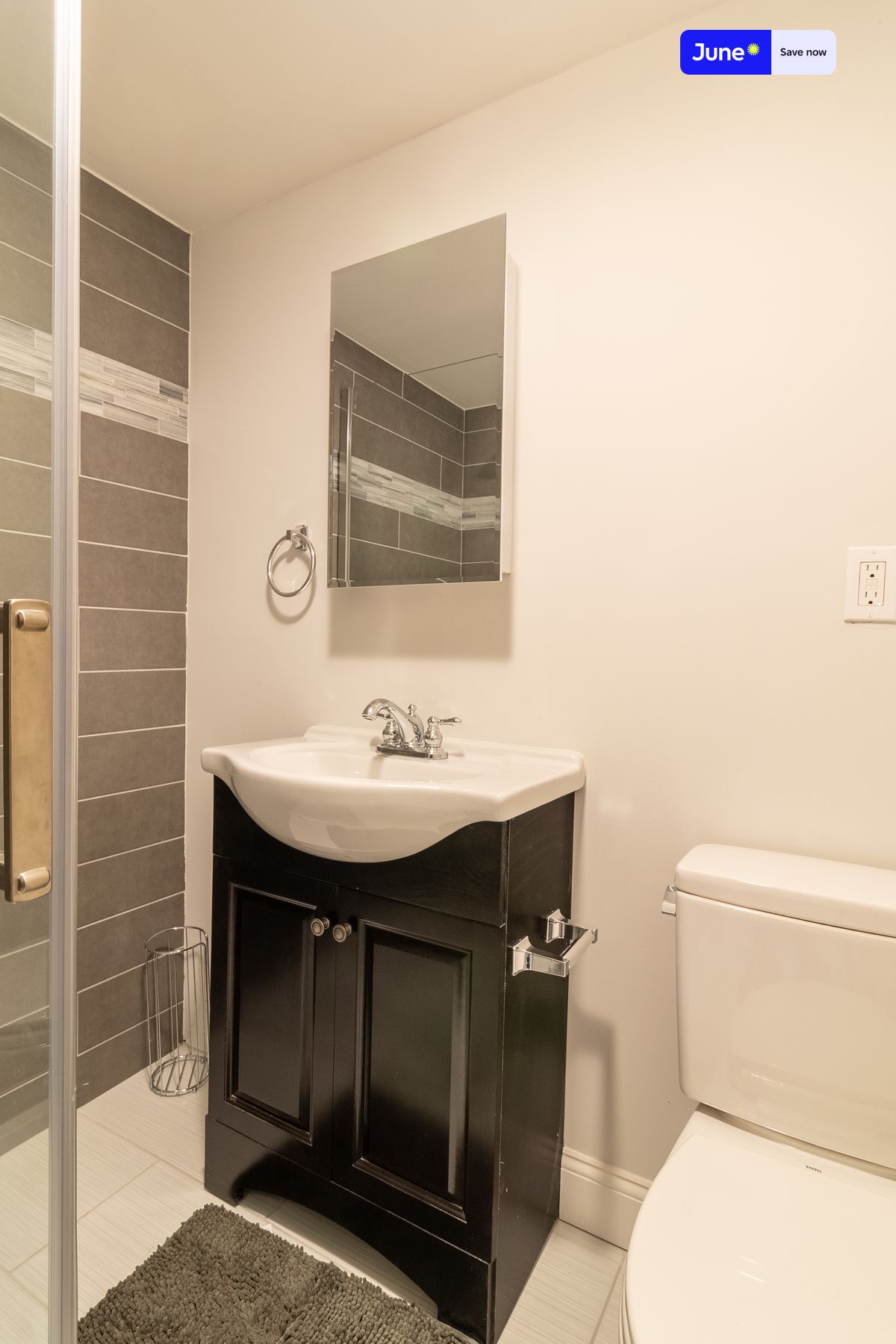 Photos of apartment on Cross St.,Boston MA 02145