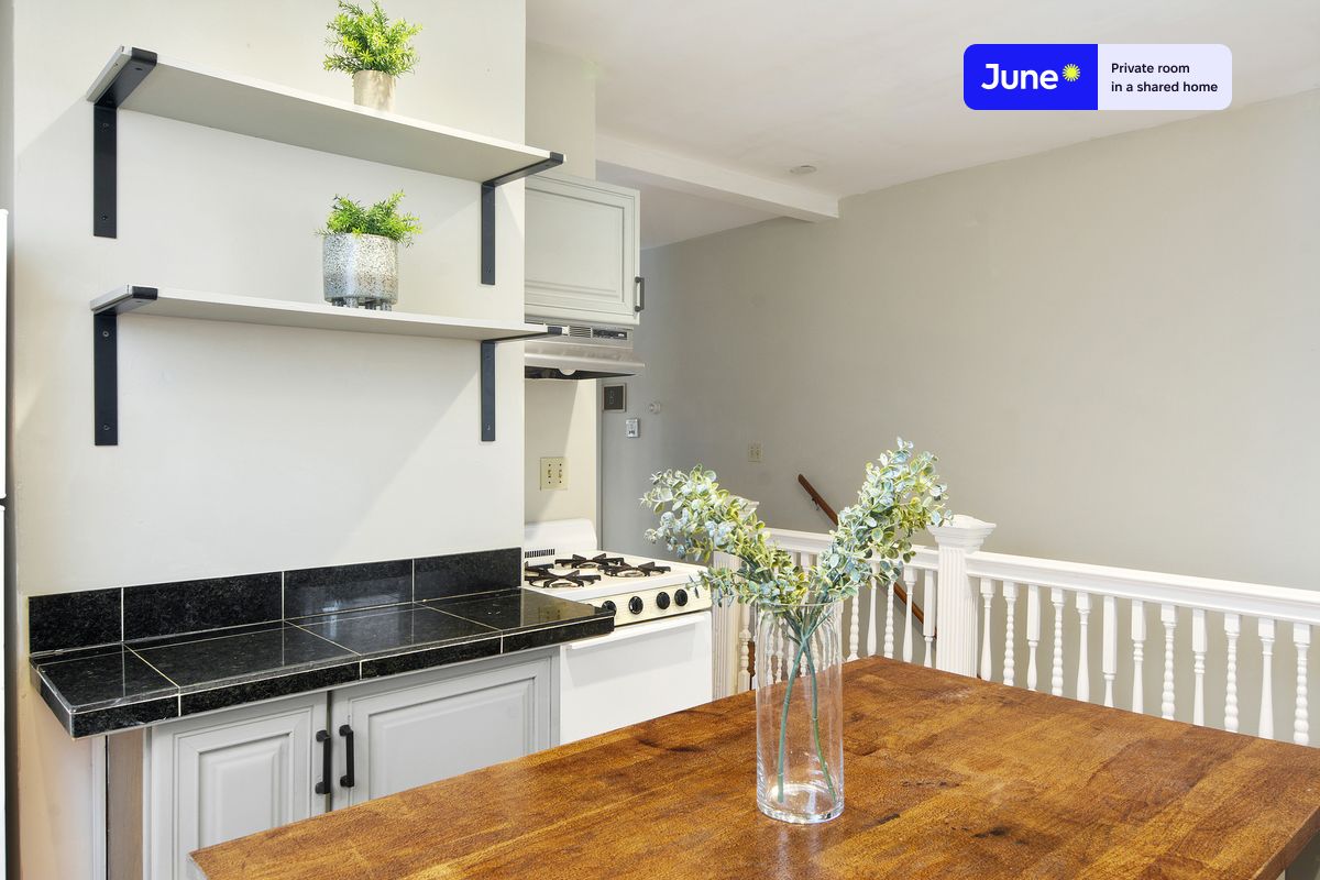 Photos of apartment on Chiswick Rd.,Boston MA 02135