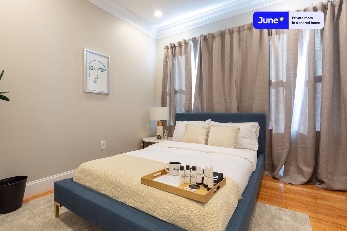 Pictures of  property for rent on North Margin St., Boston, MA 02113