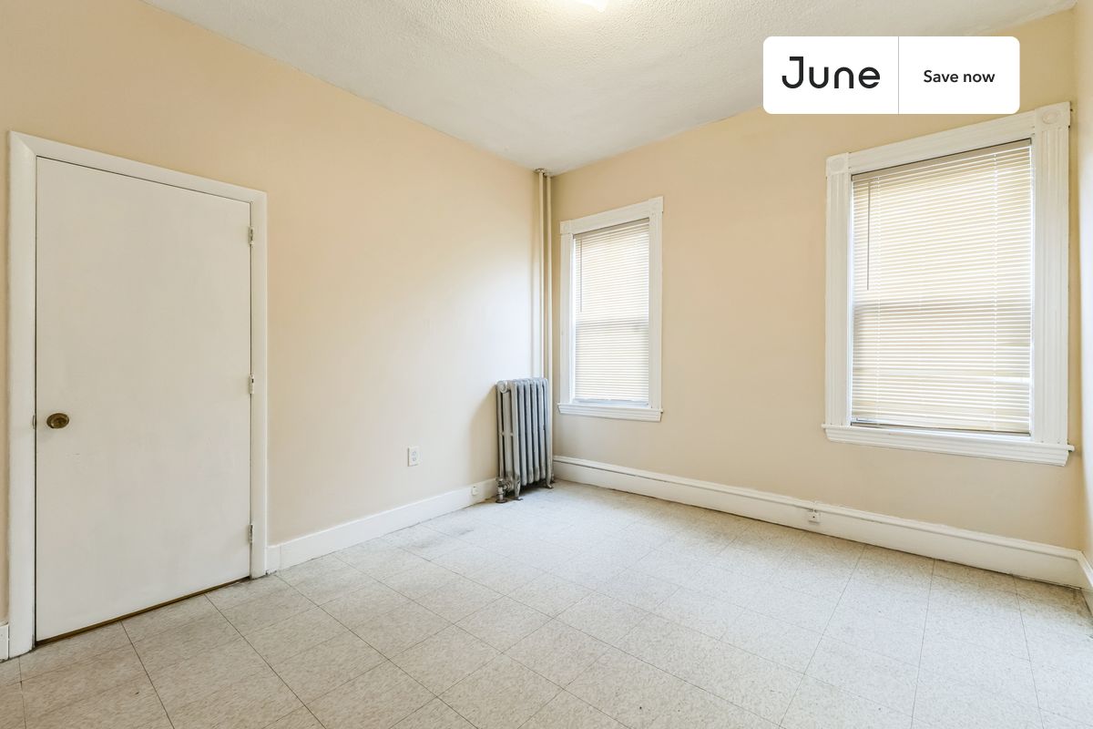 Photos of apartment on River St.,Boston MA 02139
