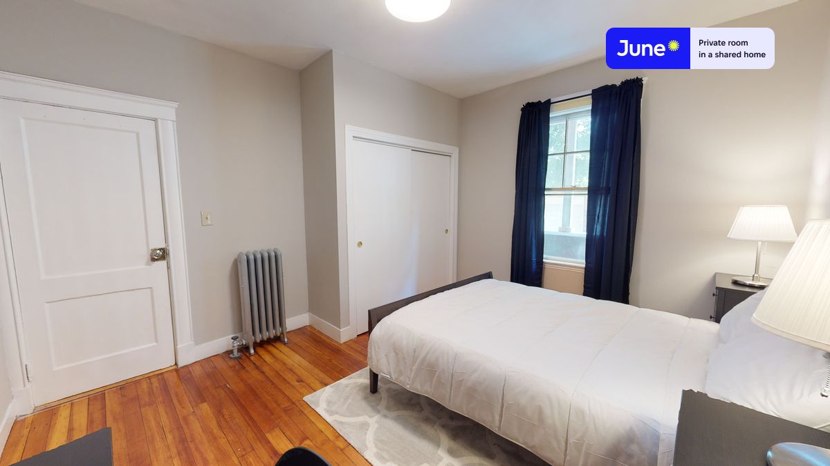 Pictures of  property for rent on Lithgow St., Boston, MA 02124