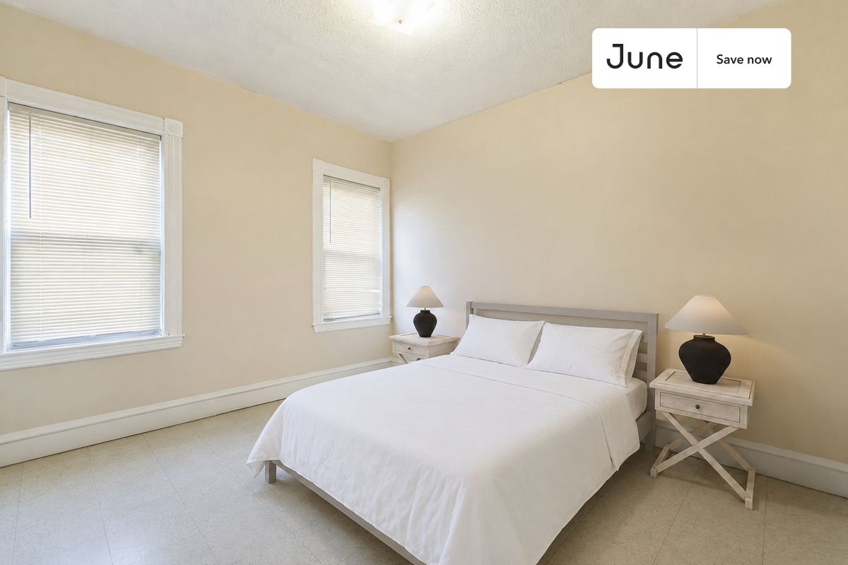 Photos of apartment on River St.,Boston MA 02139