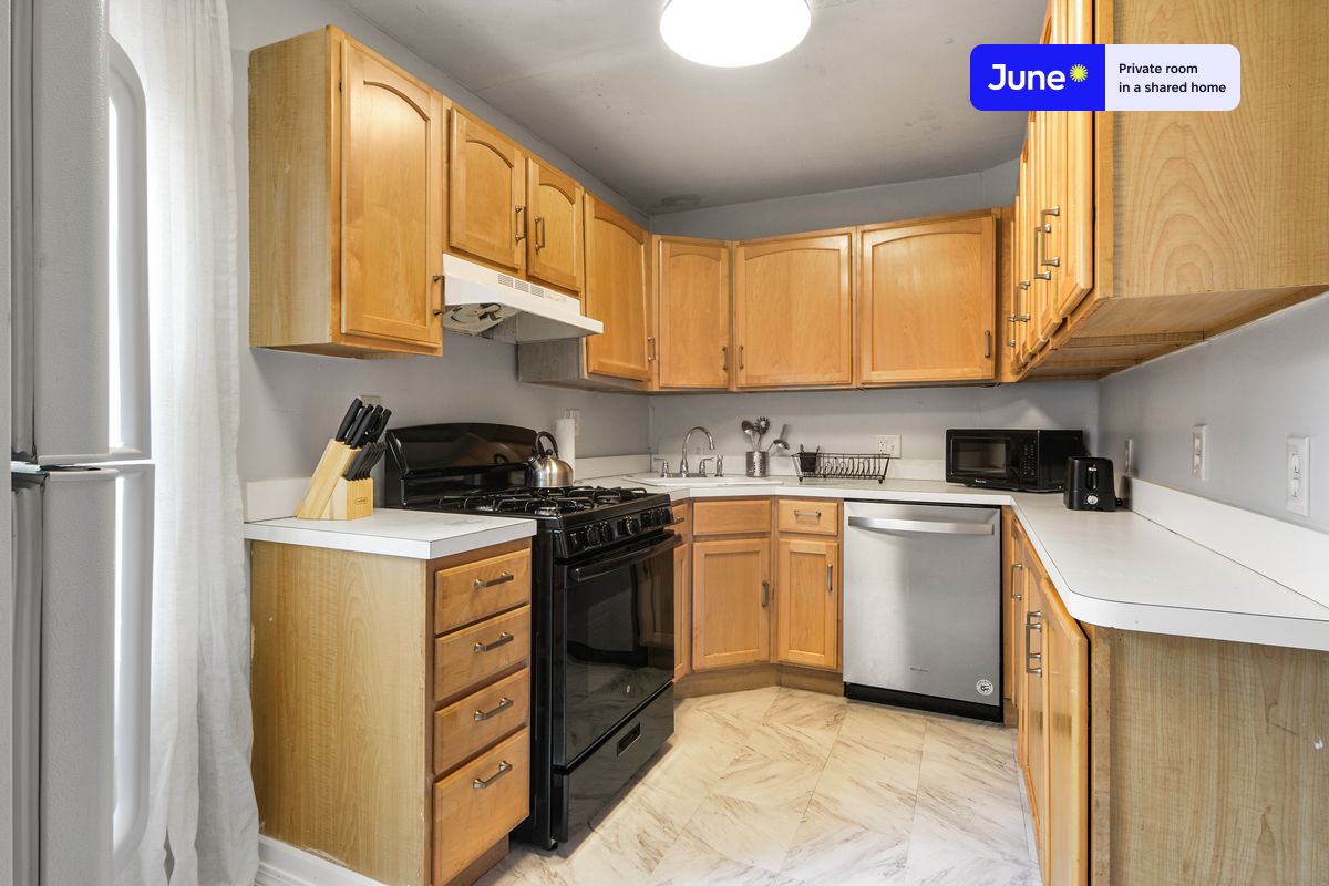Photos of apartment on Greylock Rd.,Boston MA 02134