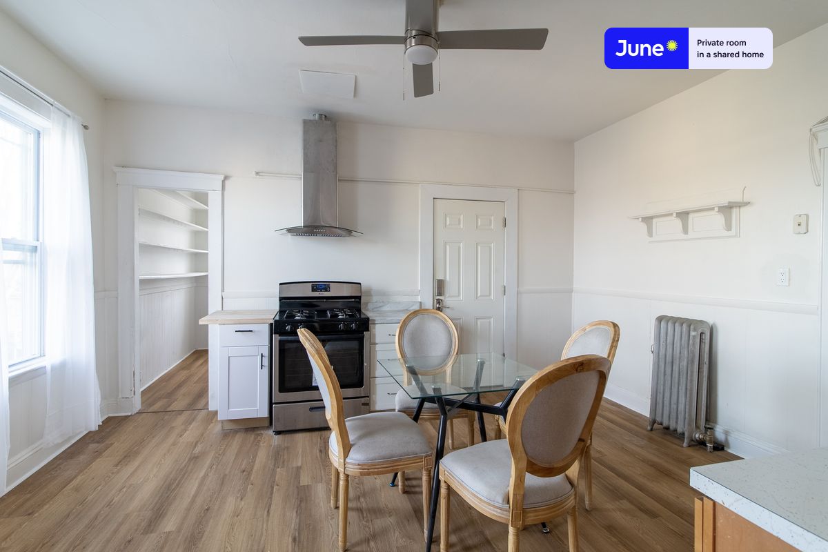 Photos of apartment on Lithgow,Boston MA 02124