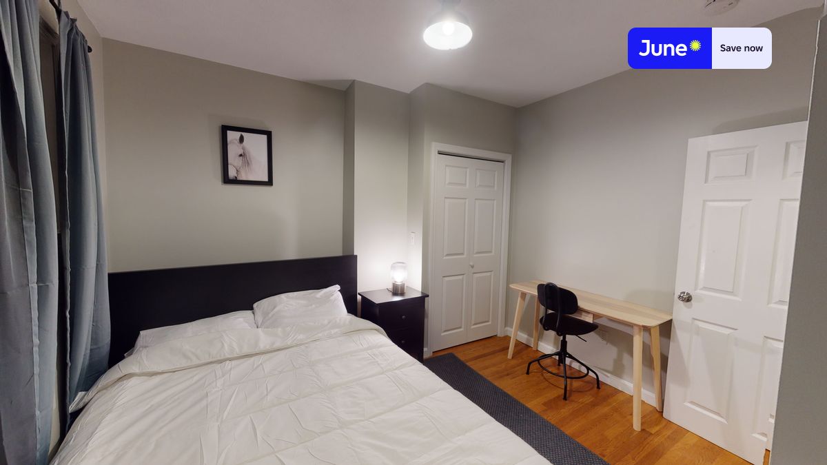 Photos of apartment on North Bennet St.,Boston MA 02113