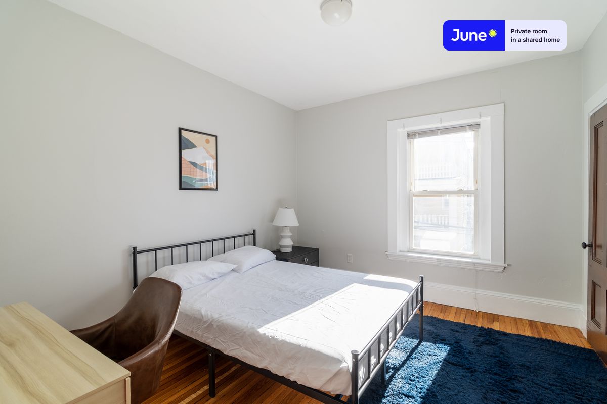 Pictures of  property for rent on Easton St., Boston, MA 02134