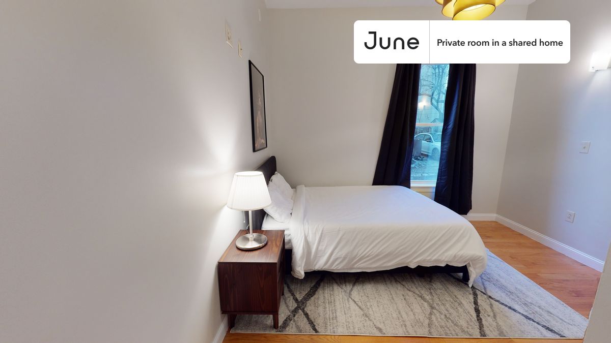 Photos of apartment on Dudley St.,Boston MA 