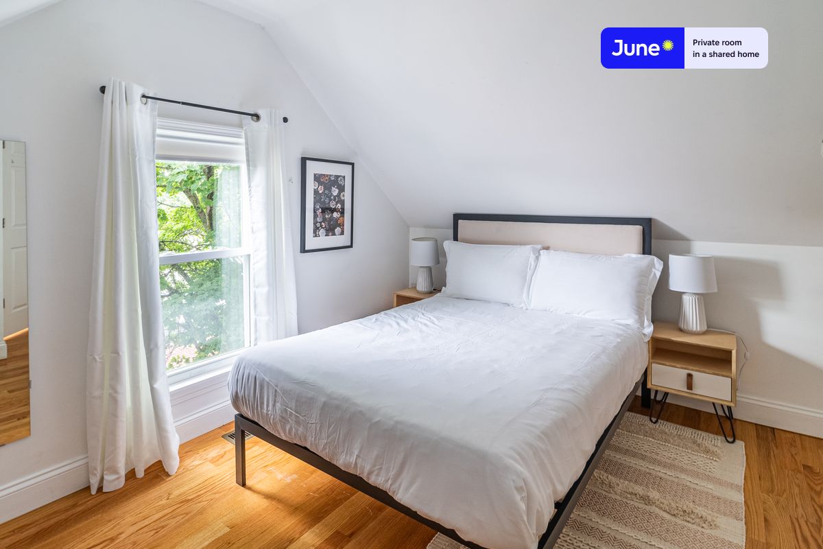 Pictures of  property for rent on Alston St., Boston, MA 02143