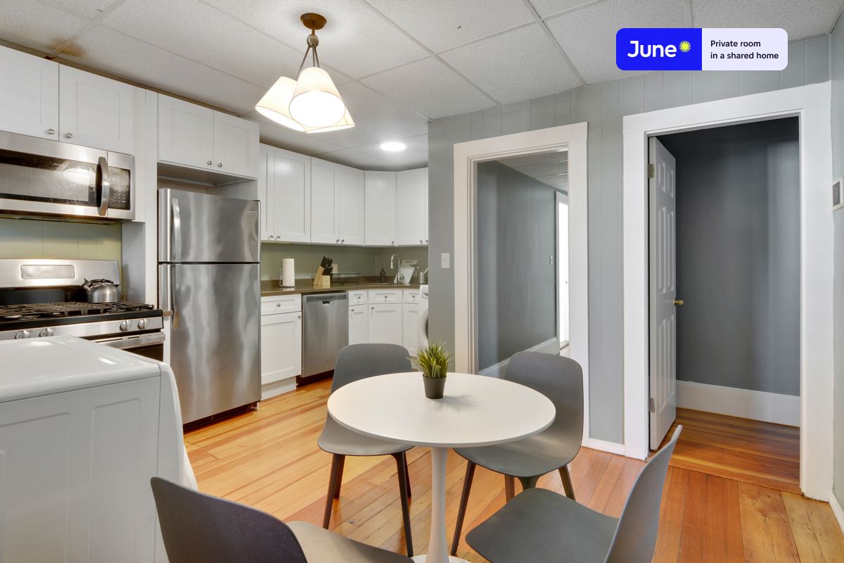 Photos of apartment on Howell St.,Boston MA 02125