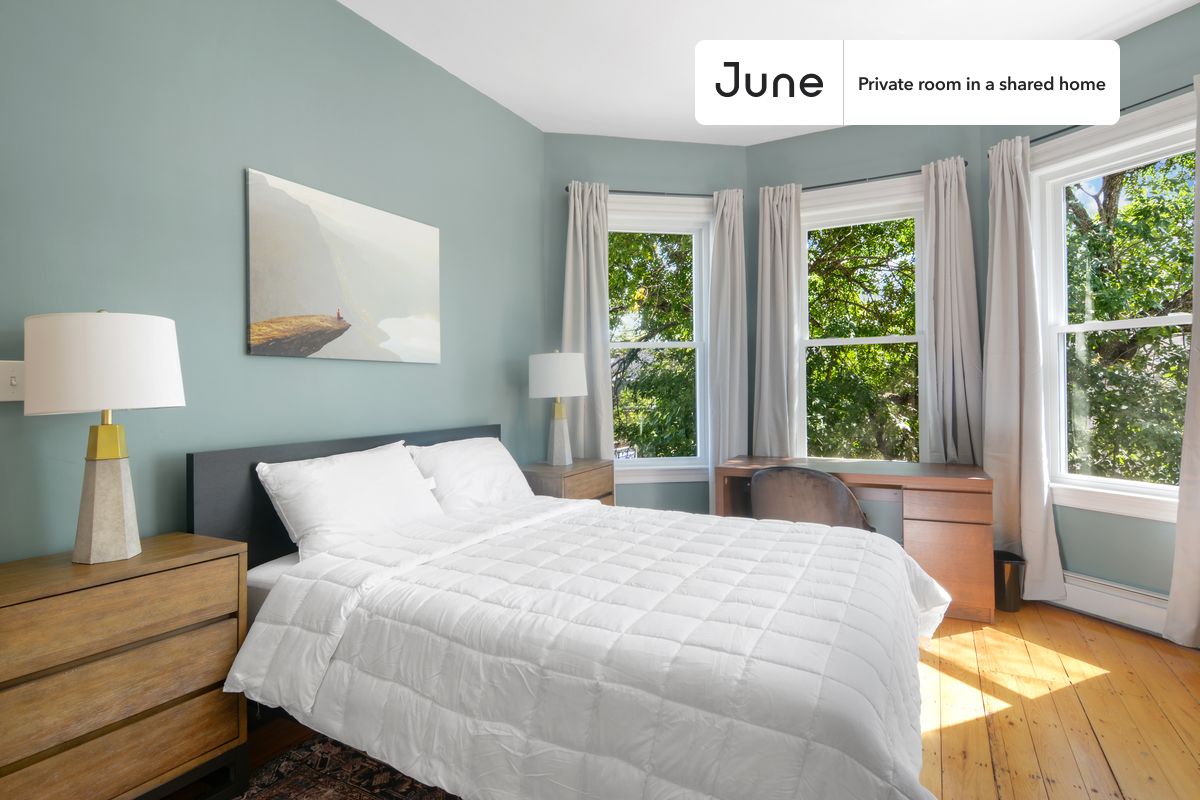 Photos of apartment on Prospect St.,Boston MA 