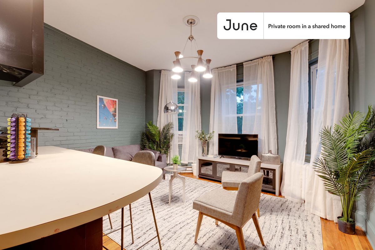 Photos of apartment on Park Dr.,Boston MA 02215