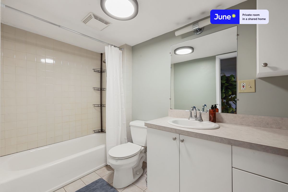 Photos of apartment on Bacon St.,Boston MA 02458