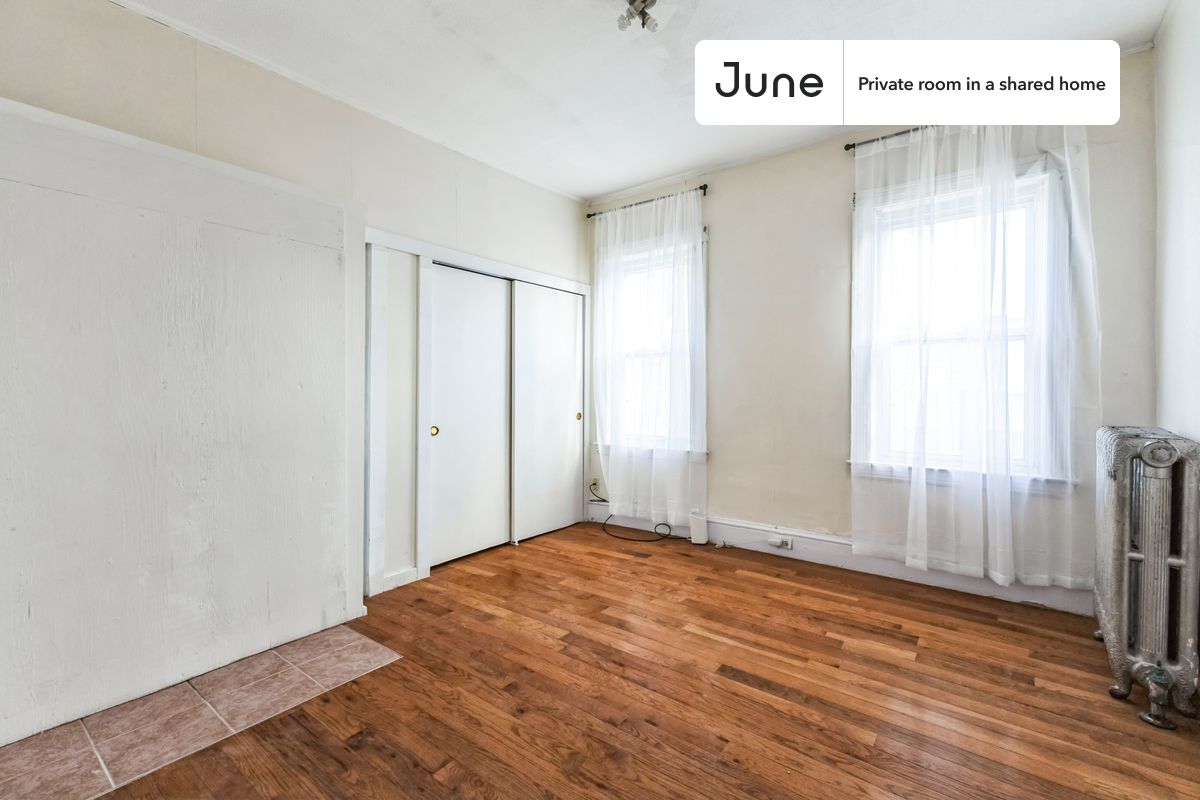 Photos of apartment on River St.,Boston MA 02139