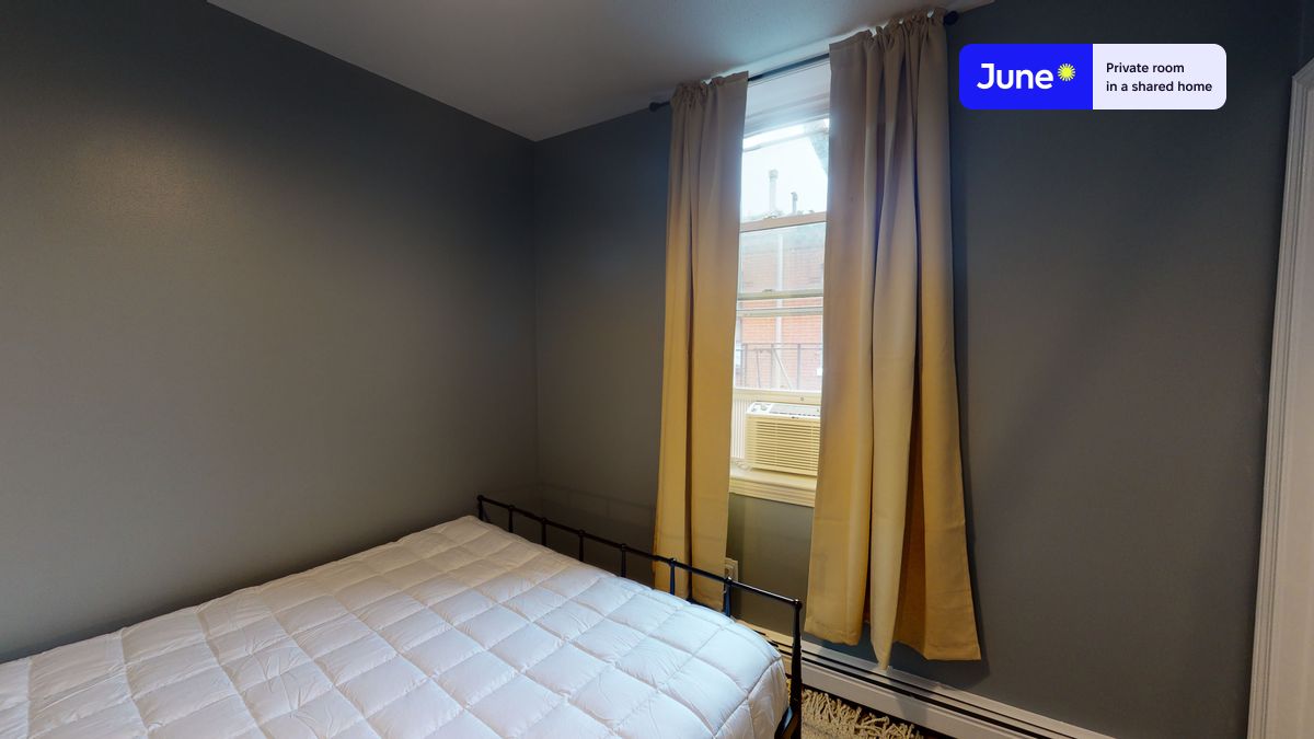 Photos of apartment on North Bennet,Boston MA 02113