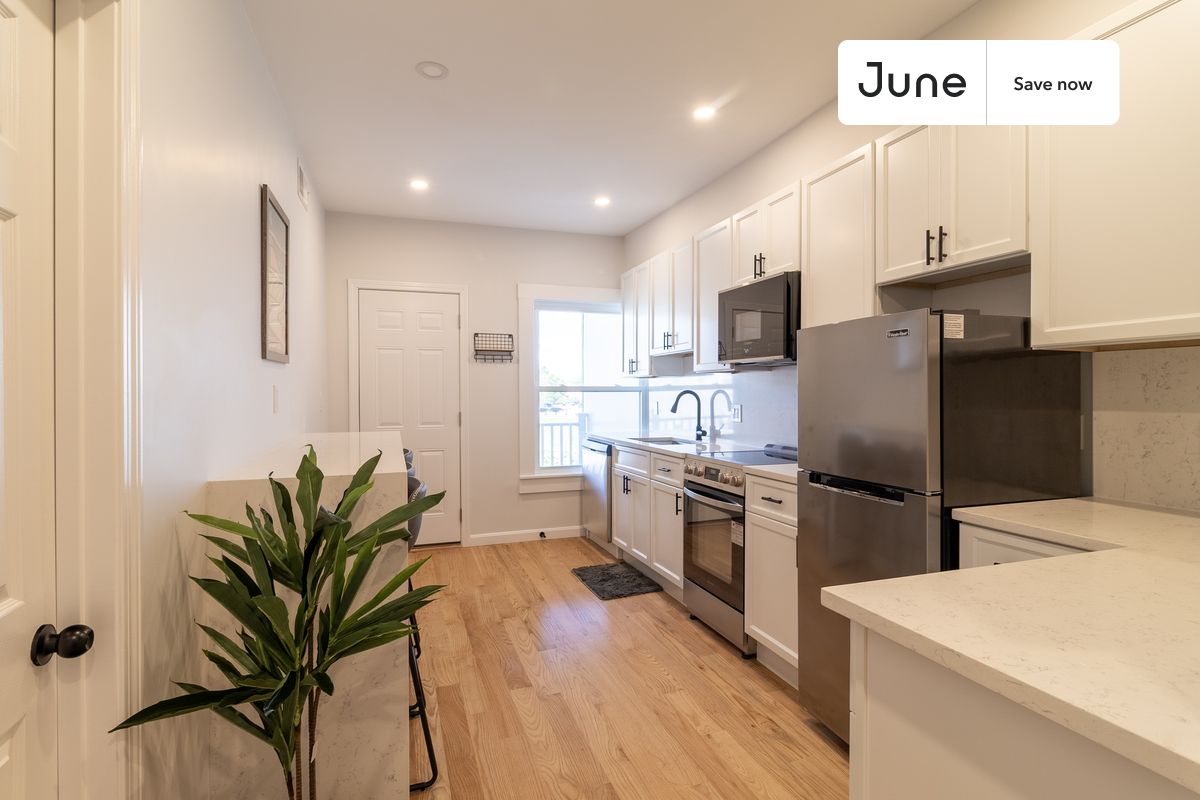 Photos of apartment on Mount Vernon St.,Boston MA 02125