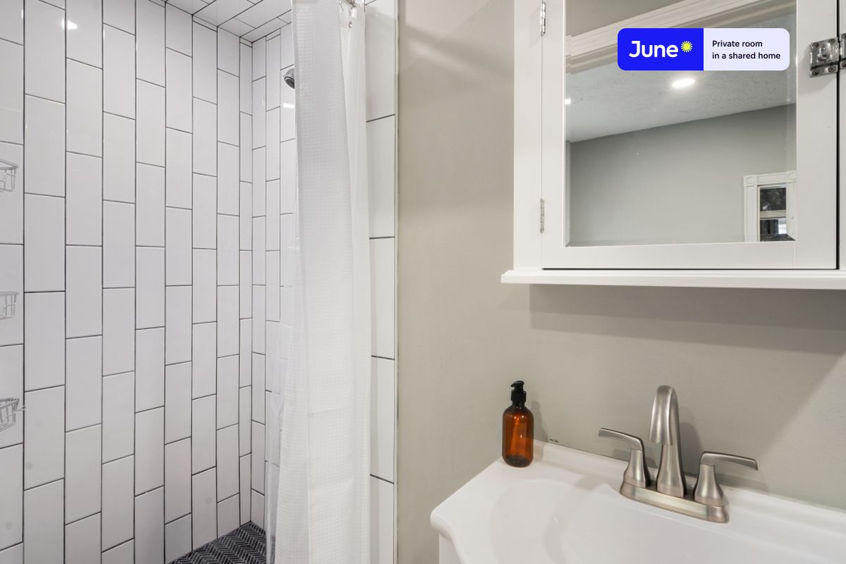 Photos of apartment on Putnam Ave.,Boston MA 02139