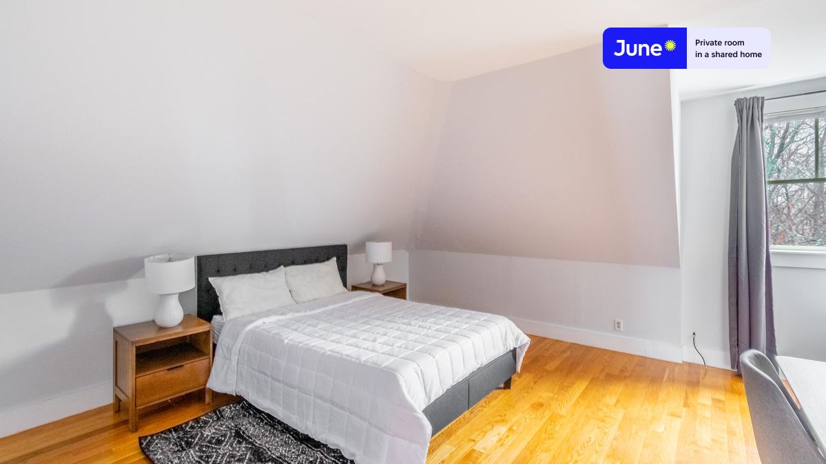 Pictures of  property for rent on Central St., Boston, MA 02466
