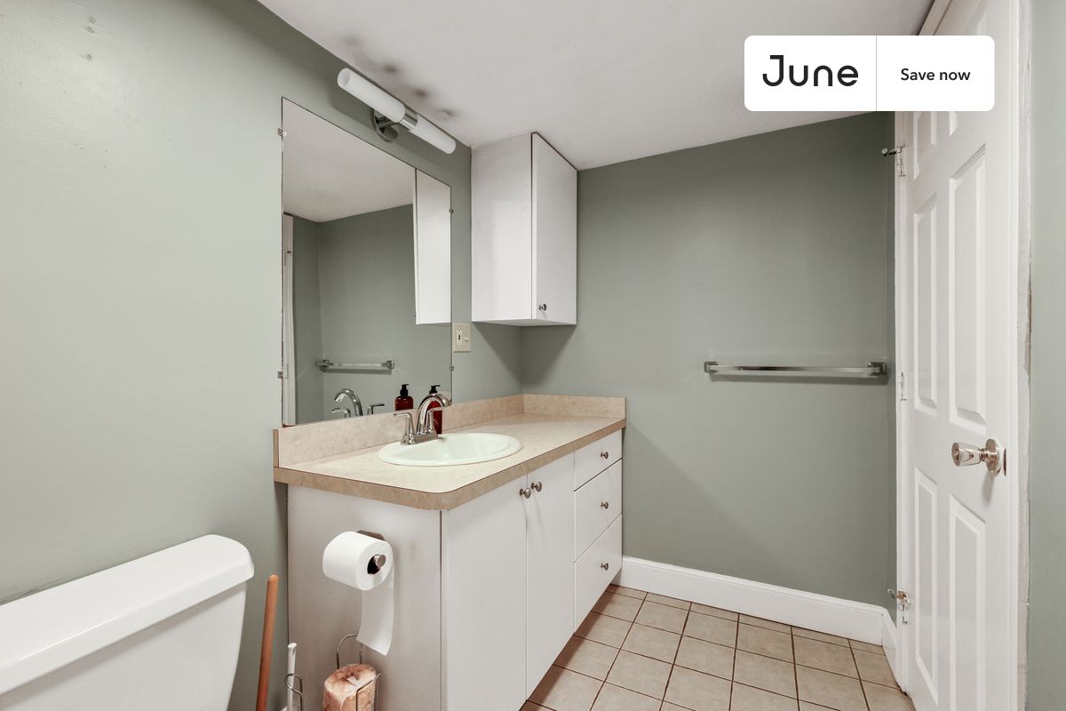 Photos of apartment on Bacon St.,Boston MA 