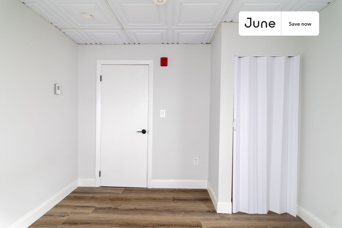 Photos of apartment on Cross Street Somerville,Boston MA 02145