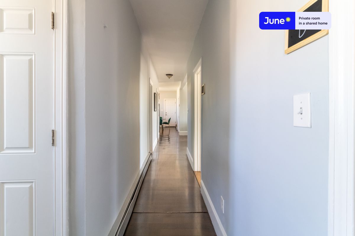 Photos of apartment on Glenway St.,Boston MA 02121