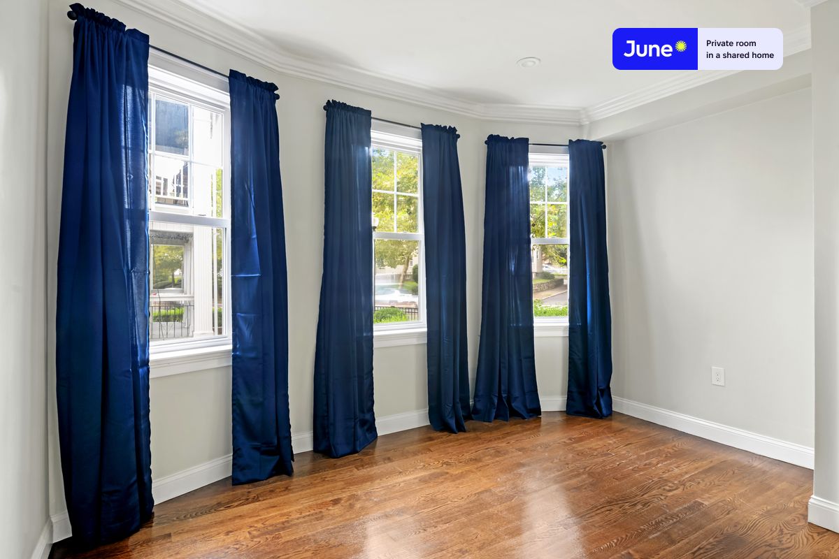 Photos of apartment on Washington St.,Boston MA 02135