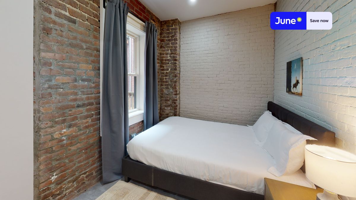 Photos of apartment on Sheafe St.,Boston MA 02113
