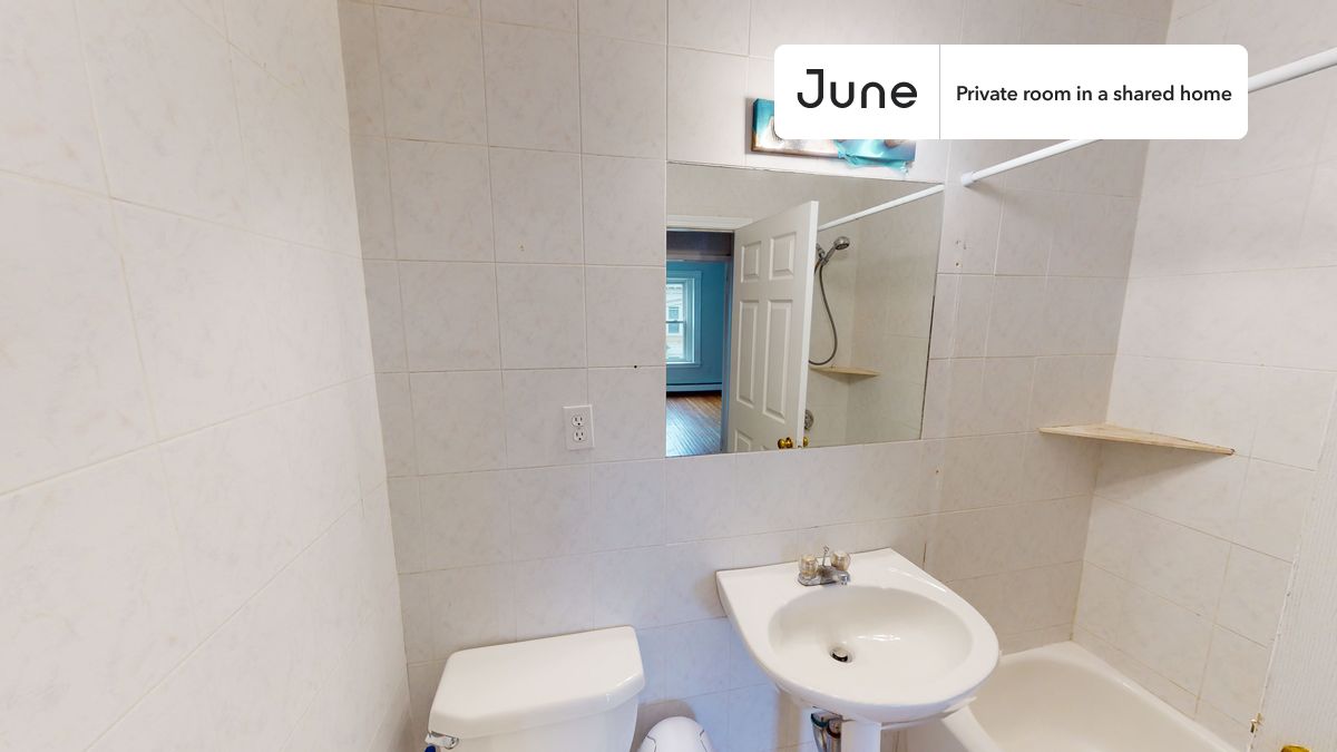 Photos of apartment on Easton St.,Boston MA 02134