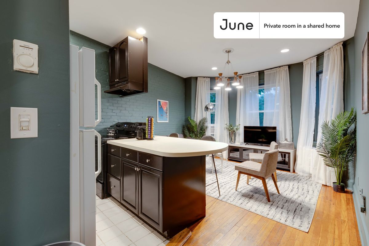 Photos of apartment on Park Dr.,Boston MA 02215