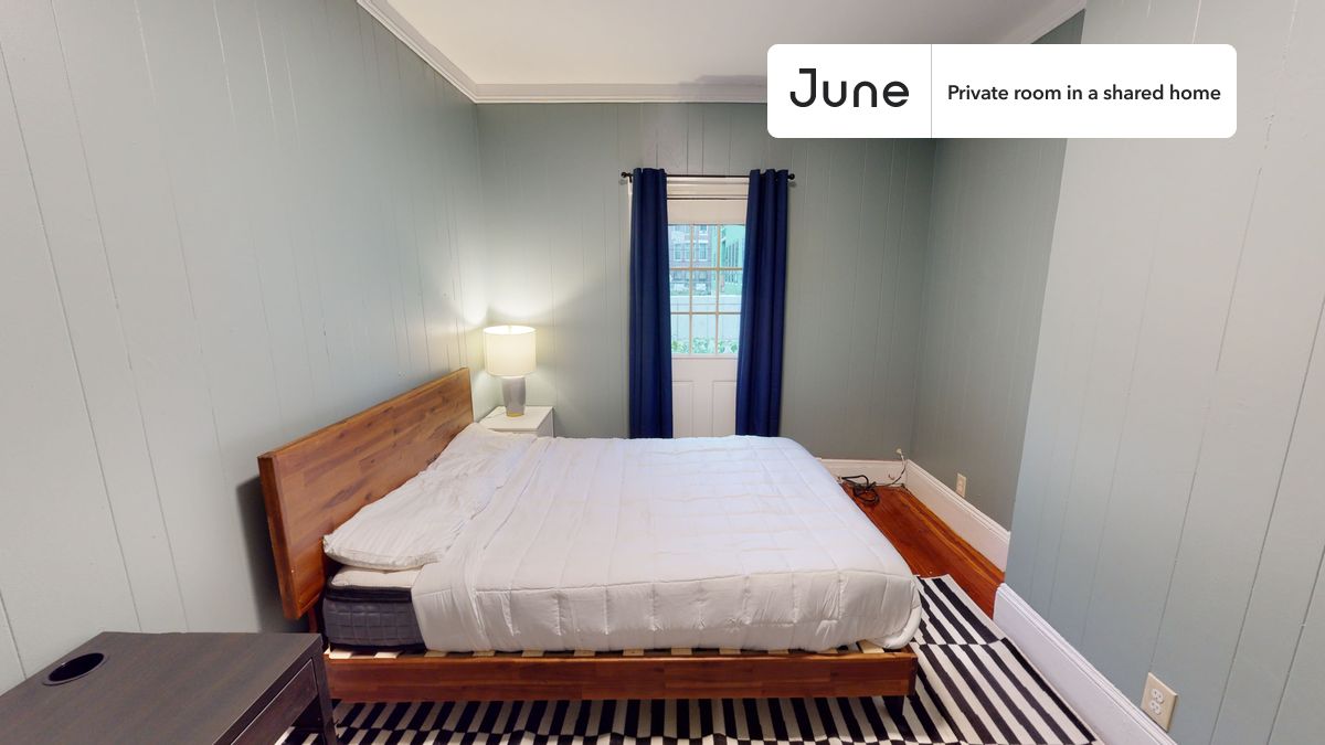 Pictures of  property for rent on Linden St., Boston, MA 02134