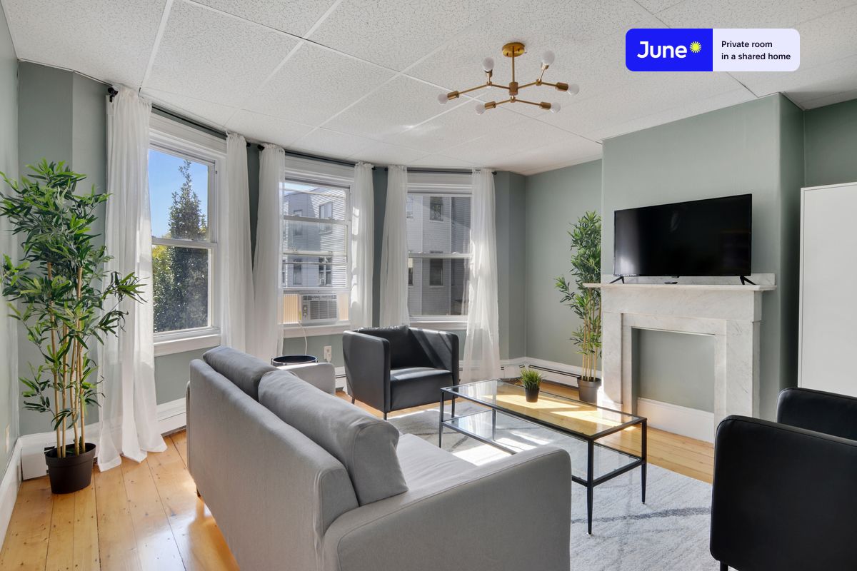 Photos of apartment on Howell St.,Boston MA 02125