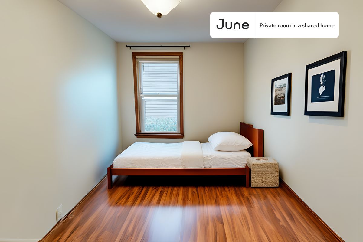 Photos of apartment on Walnut St.,Boston MA 