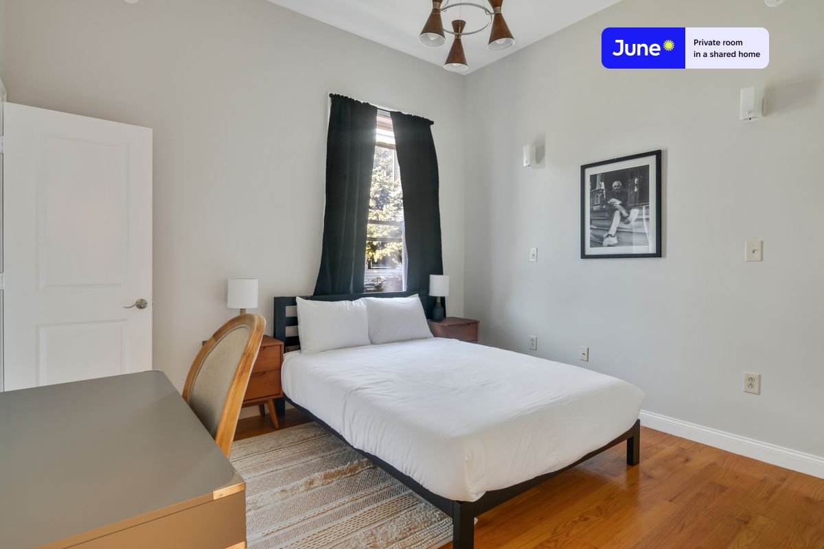 Pictures of  property for rent on Dudley St., Boston, MA 02119