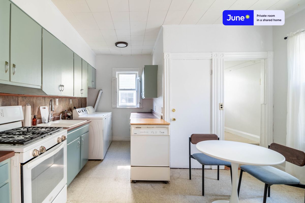 Photos of apartment on Montcalm,Boston MA 02135