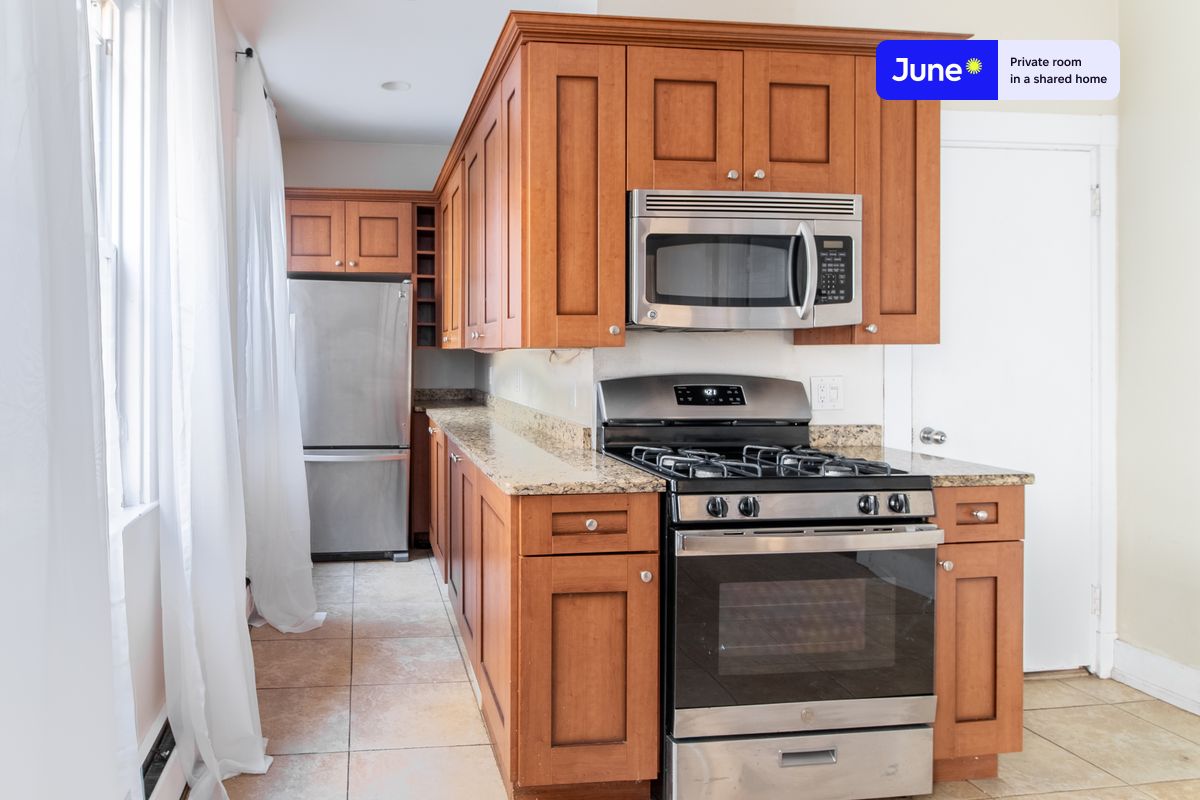 Photos of apartment on Calumet St.,Boston MA 02120