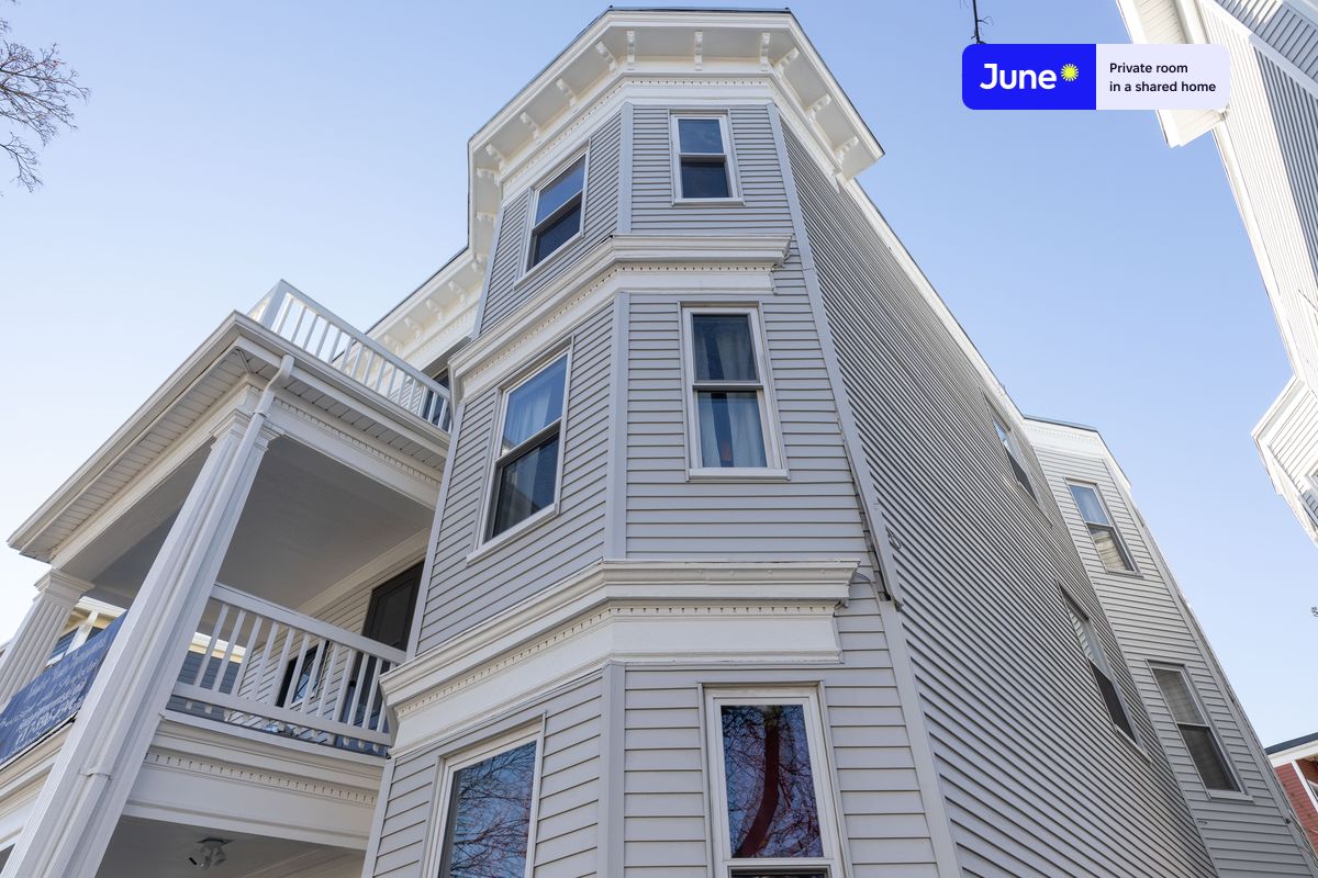 Photos of apartment on Pleasant St.,Boston MA 02125