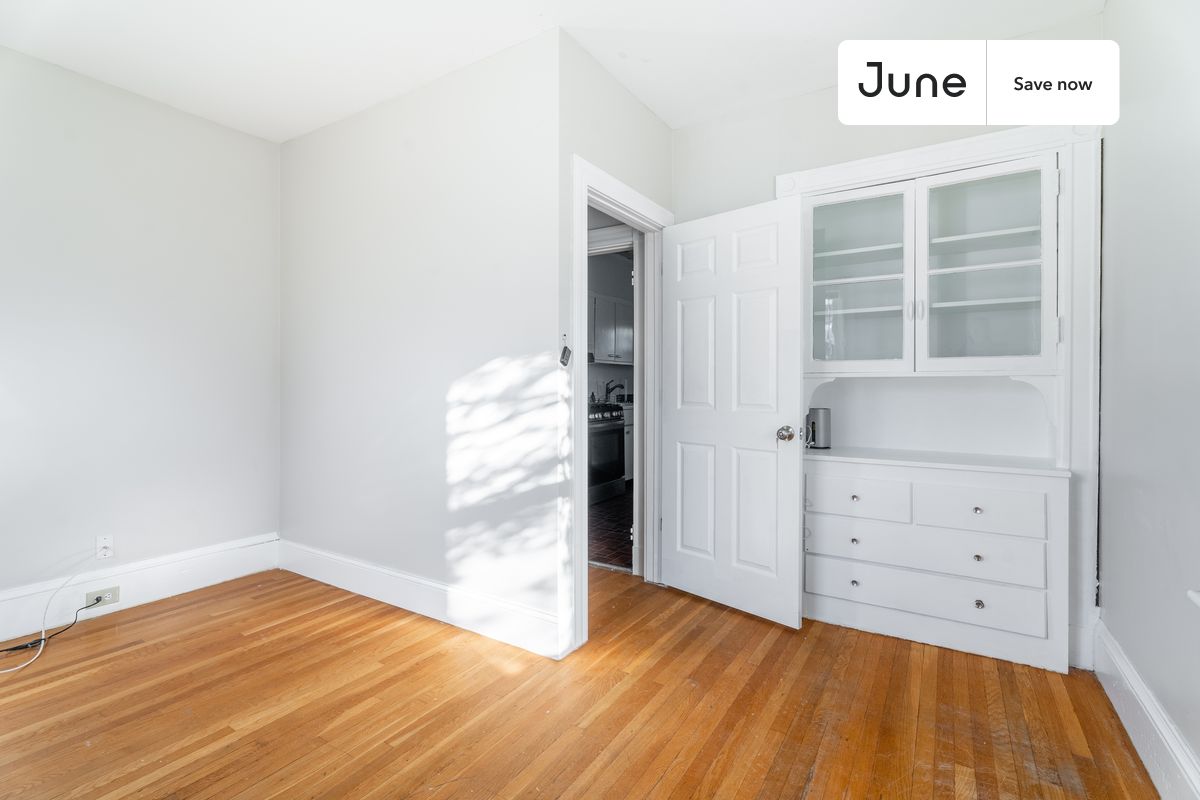 Photos of apartment on Montcalm St.,Boston MA 02135