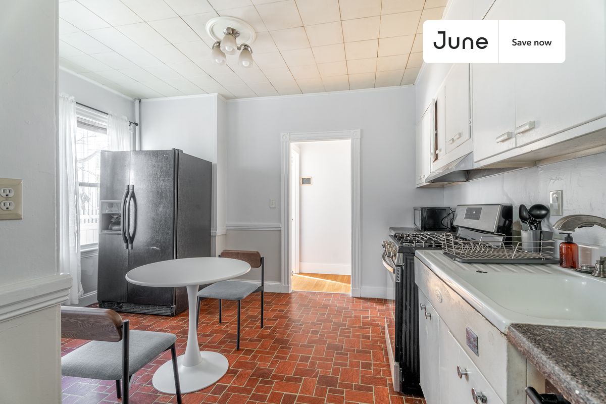 Photos of apartment on Montcalm St.,Boston MA 02135