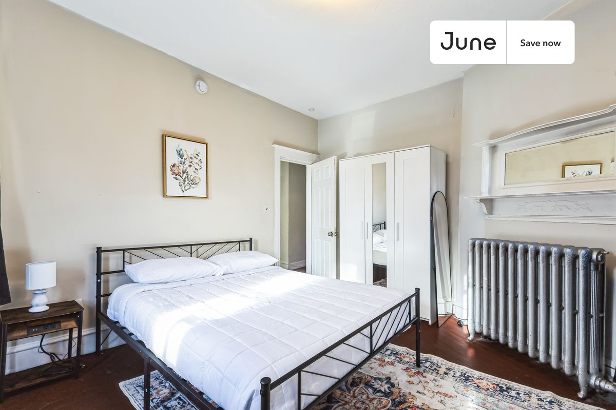 Photos of apartment on River St.,Boston MA 02139