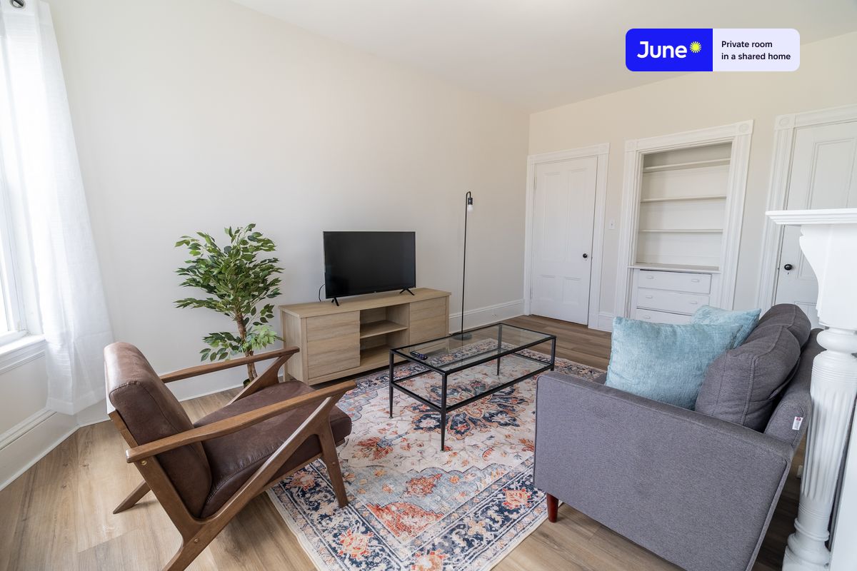 Photos of apartment on Romar Ter.,Boston MA 02119