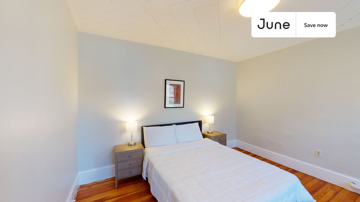 Photos of apartment on Craigie St.,Boston MA 02143