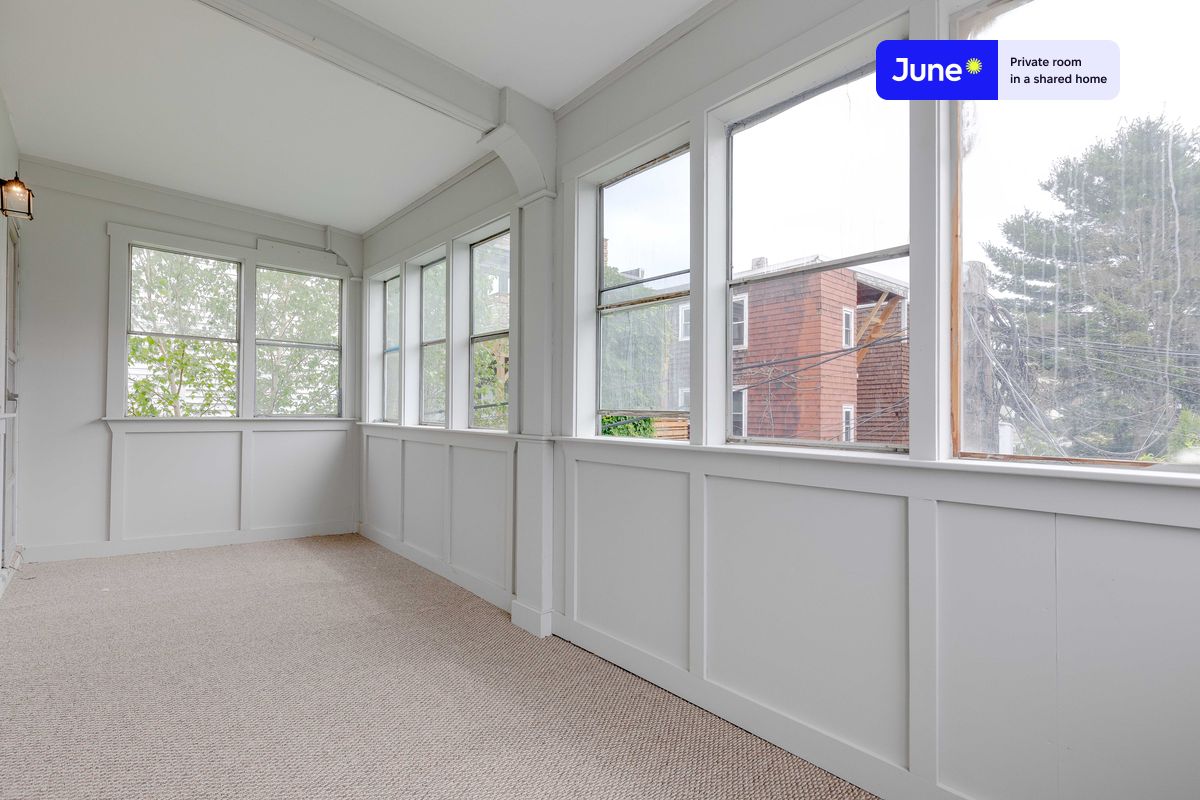 Photos of apartment on Boston St.,Boston MA 02125