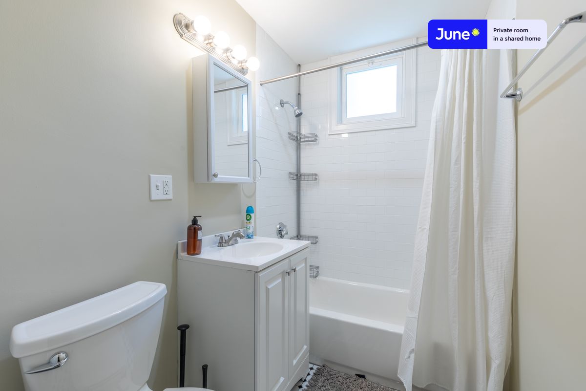 Photos of apartment on Academy Hill Rd.,Boston MA 02135