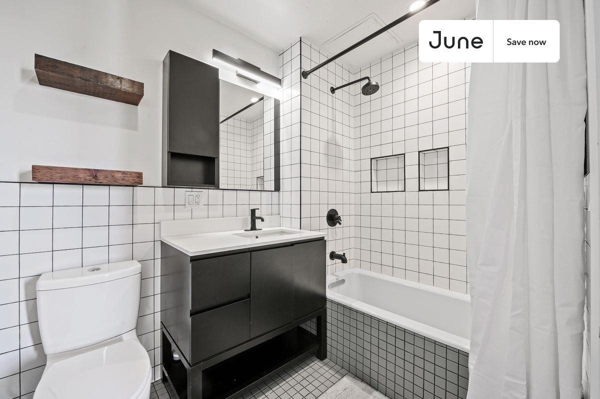 Full bedroom in 6 bed/2 bath home in Bedford-Stuyvesant  #374 3F New York 7