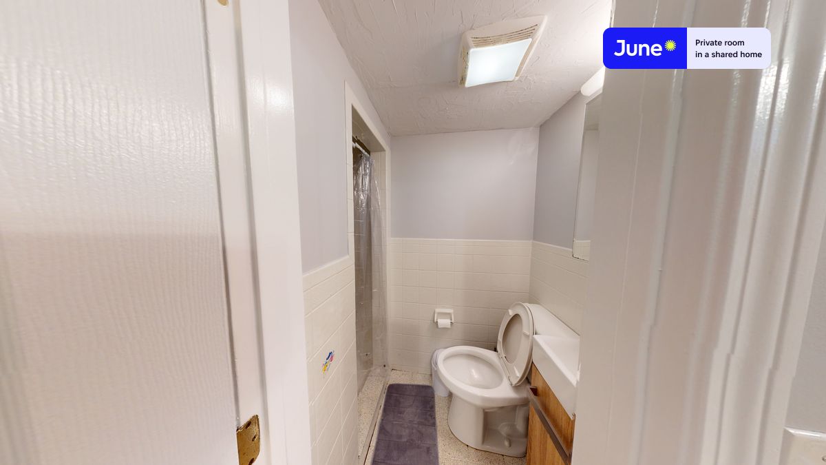 Photos of apartment on North Bennet,Boston MA 02113