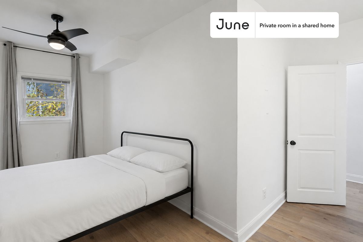 Room in Upper Central NE, Washington DC