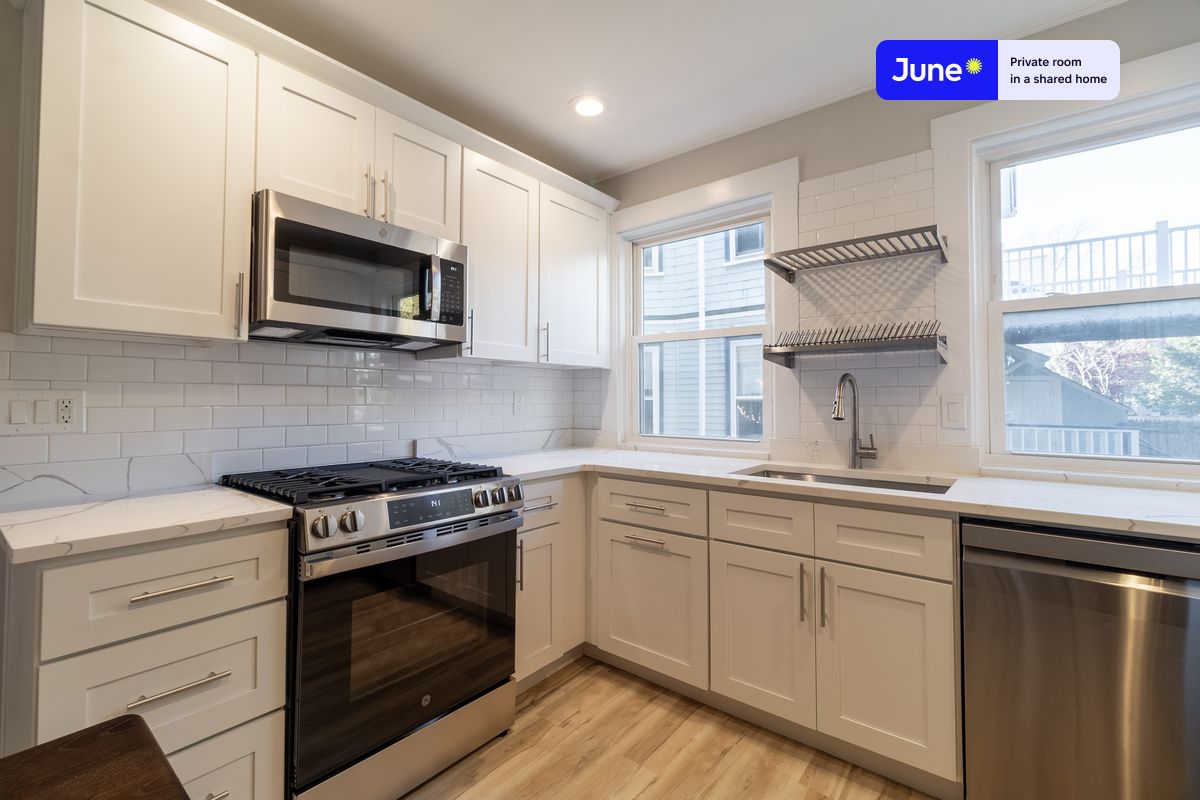 Photos of apartment on Brook St.,Boston MA 02445