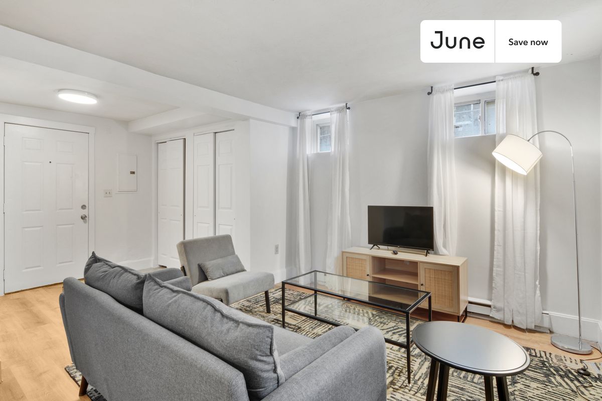 Roxbury, Boston, MA - 3 Beds, 1 Bath - $4,400 - ID#4354196
