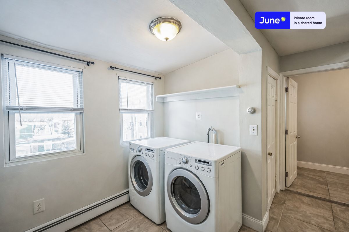 Photos of apartment on Spring St.,Boston MA 02141